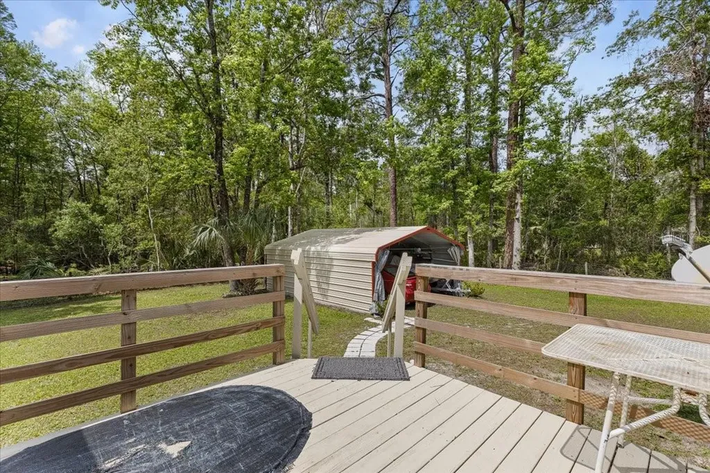4356 NW 152nd Court Chiefland FL 32626
