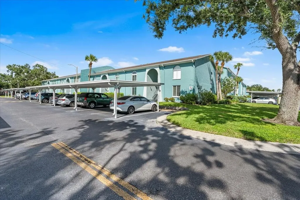 11401 3rd Street N St Petersburg FL 33716