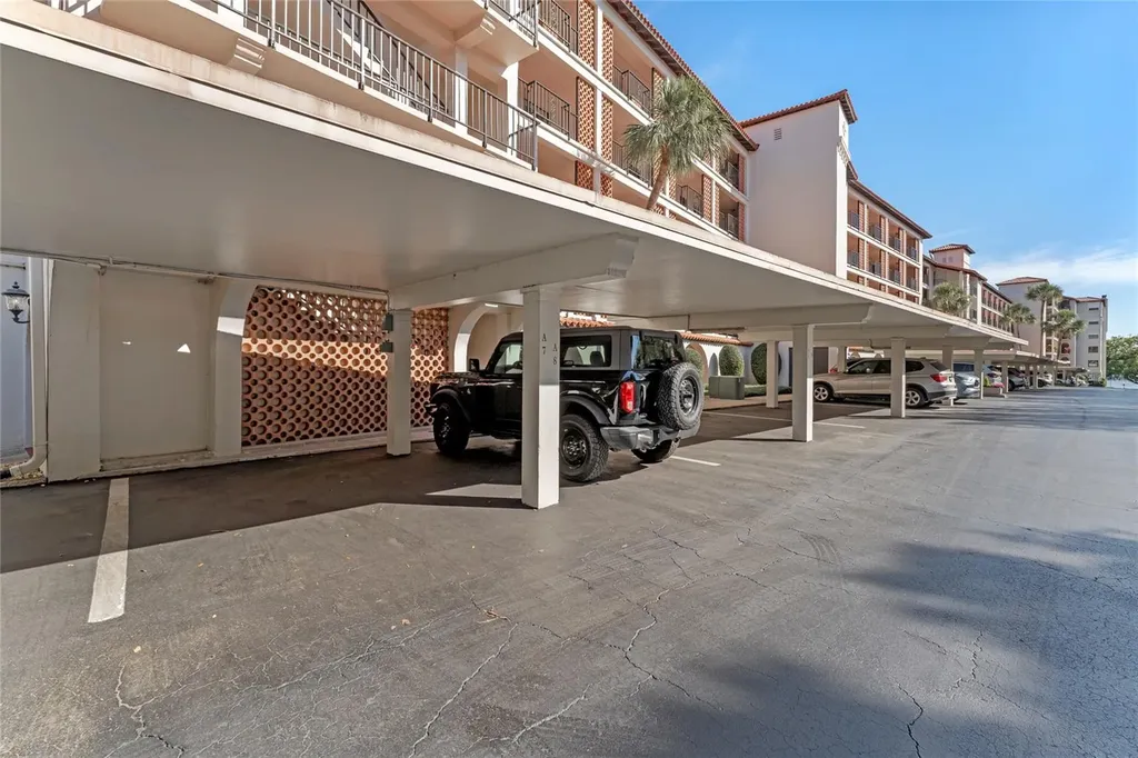 100 S Interlachen Avenue Winter Park FL 32789