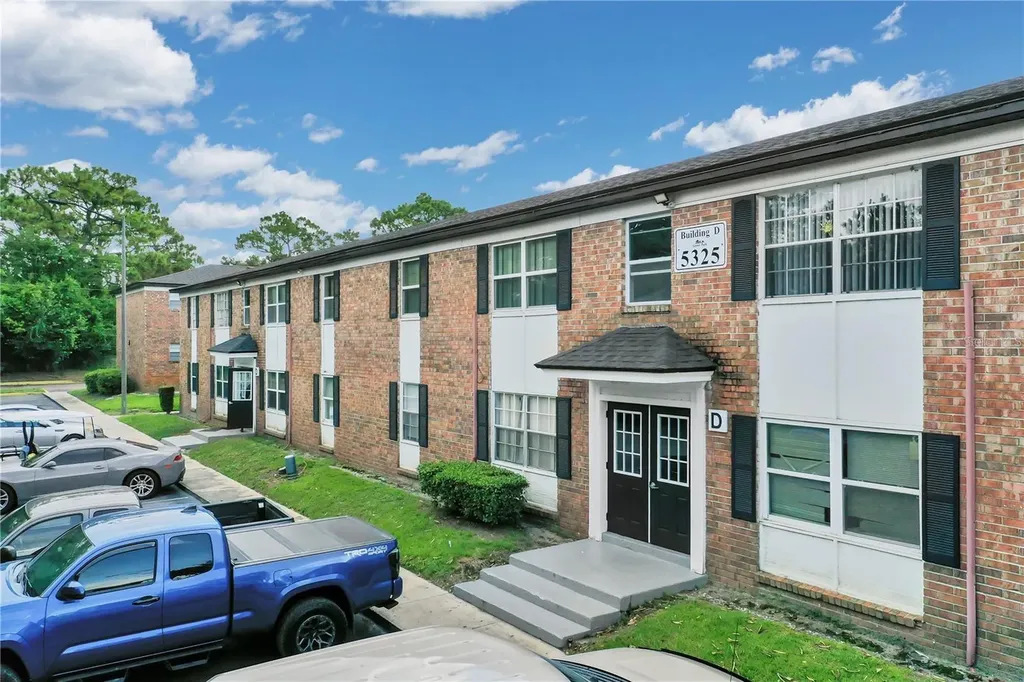 5325 Curry Ford Road Orlando FL 32812