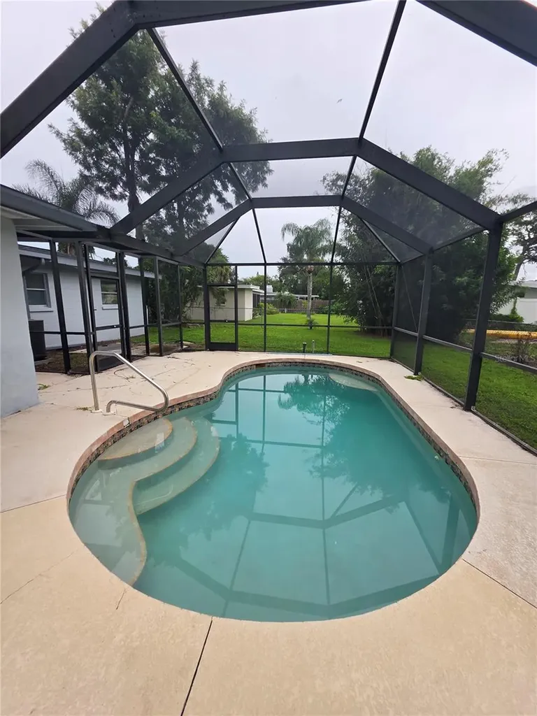4461 Maceachen Boulevard Sarasota FL 34233