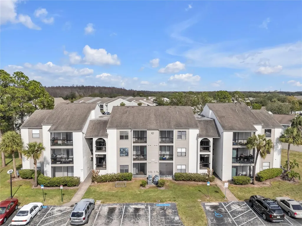 2130 Cascades Boulevard Kissimmee FL 34741