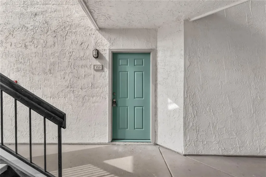 2130 Cascades Boulevard Kissimmee FL 34741