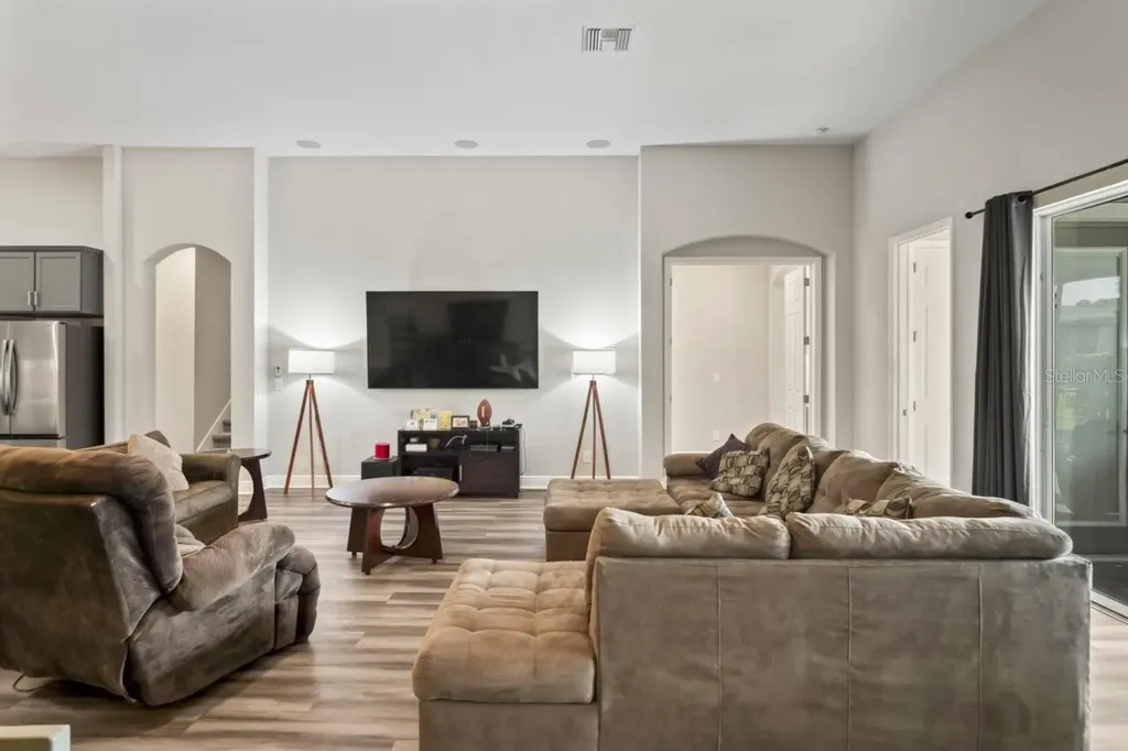 4232 Woodland Retreat Boulevard New Port Richey FL 34655