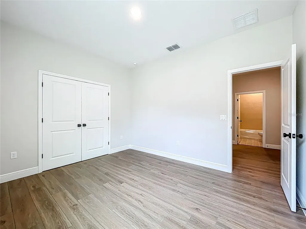 8 Forest Lane Eustis FL 32726