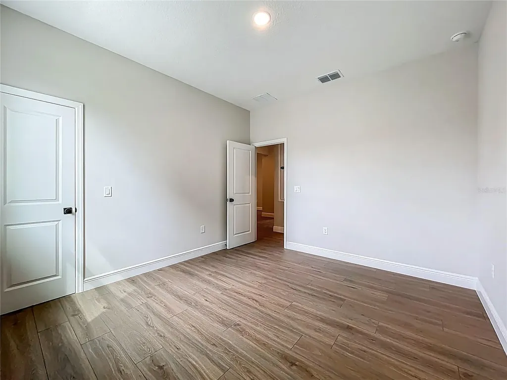 8 Forest Lane Eustis FL 32726