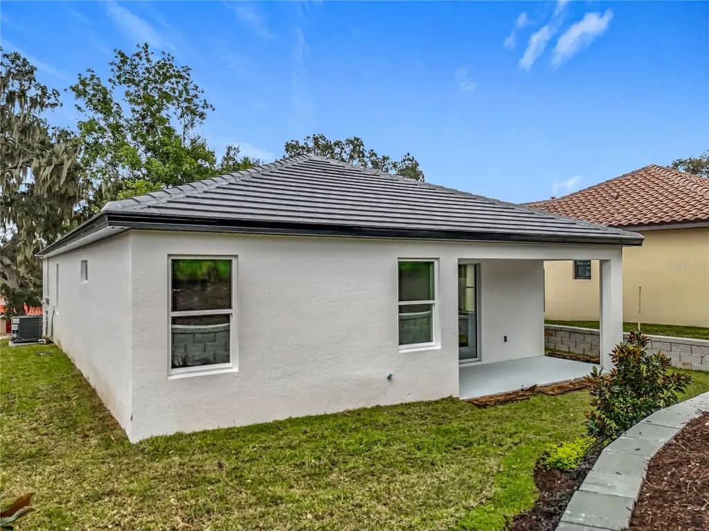 8 Forest Lane Eustis FL 32726
