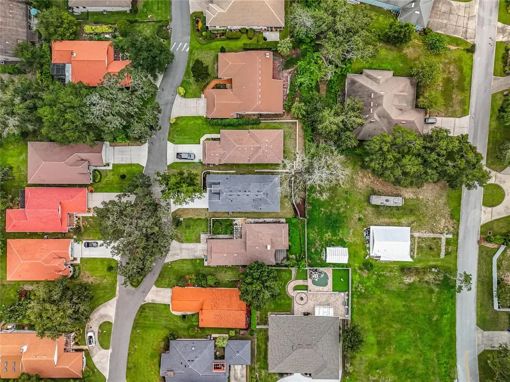 8 Forest Lane Eustis FL 32726