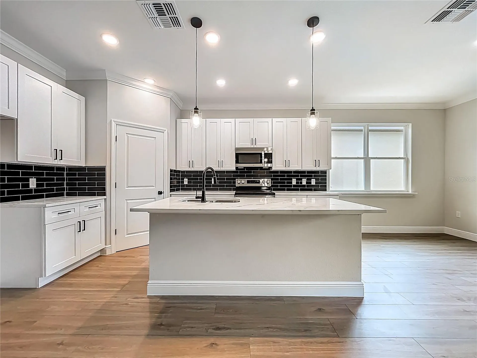 8 Forest Lane Eustis FL 32726