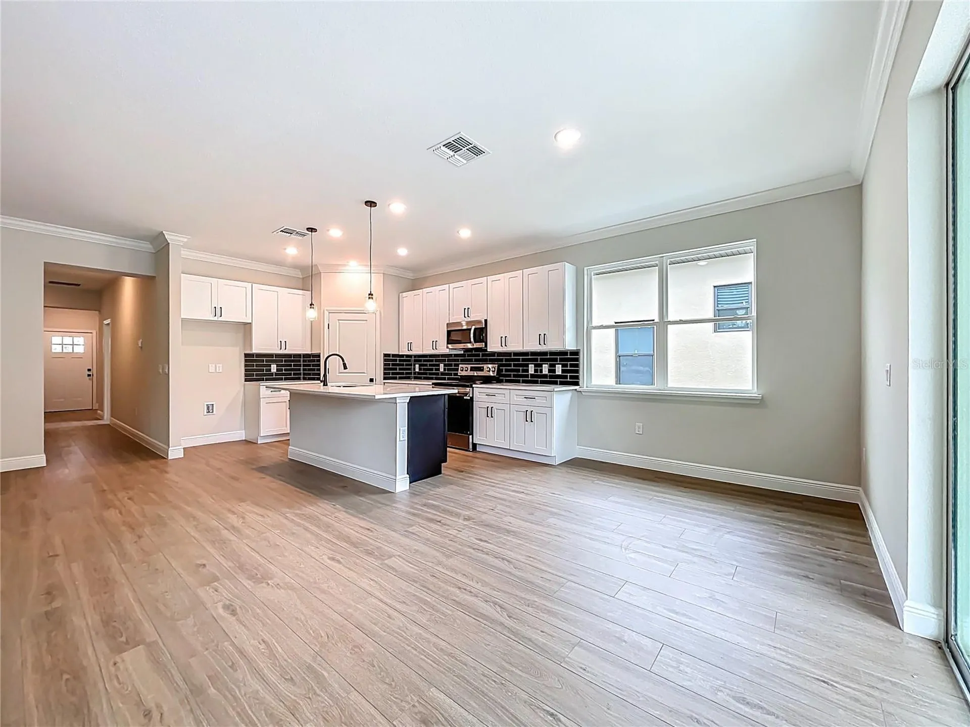 8 Forest Lane Eustis FL 32726