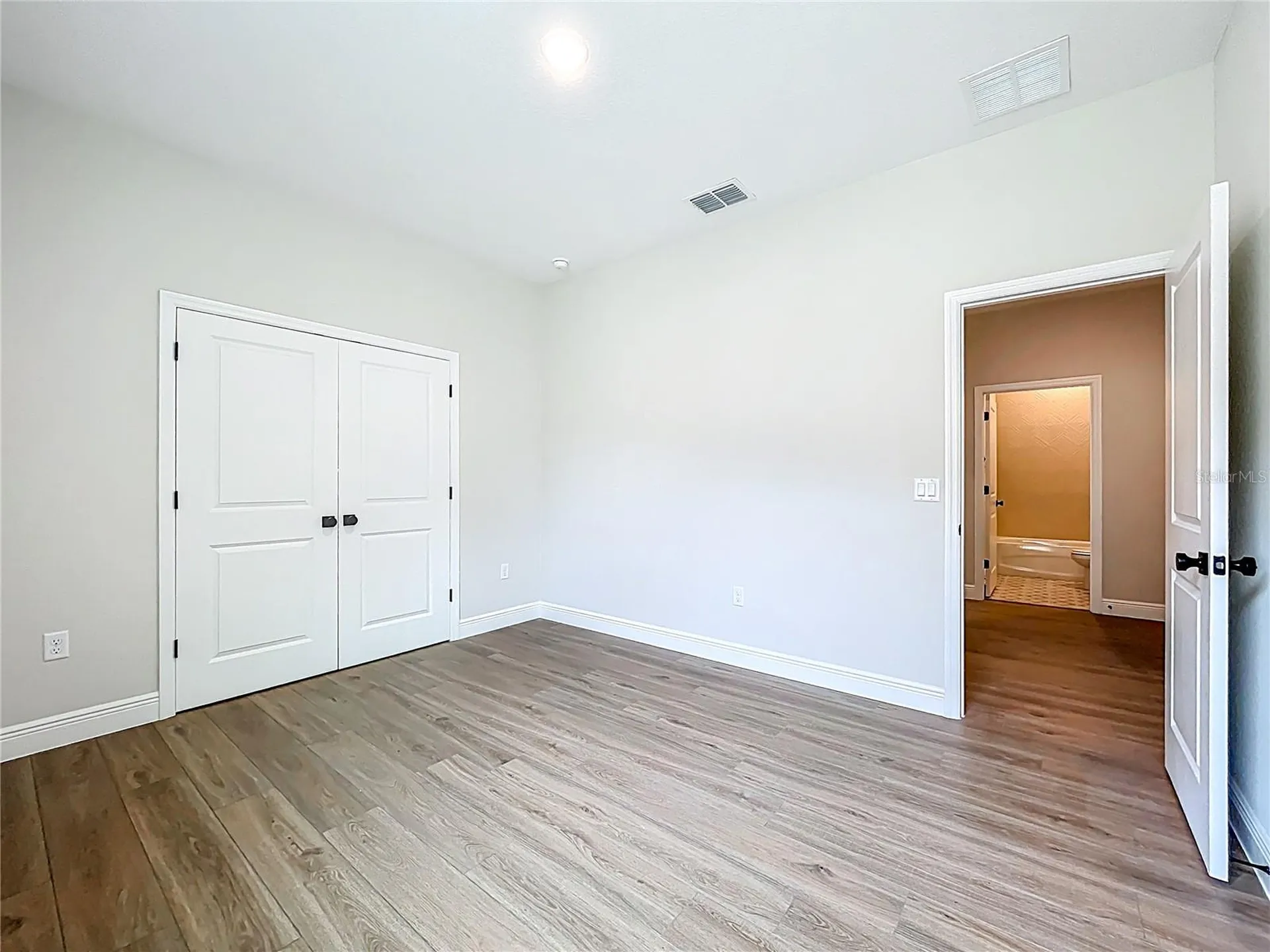 8 Forest Lane Eustis FL 32726