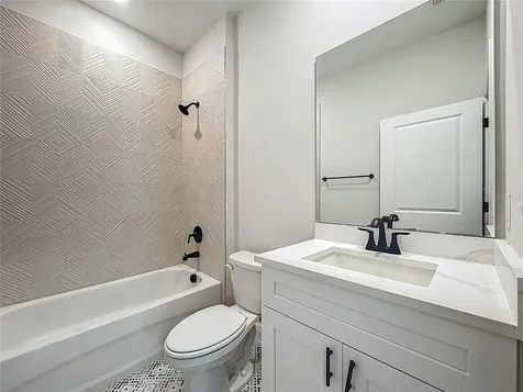 8 Forest Lane Eustis FL 32726