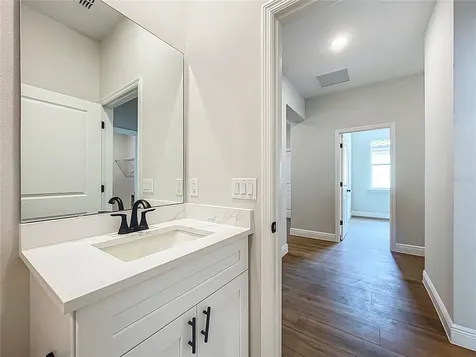 8 Forest Lane Eustis FL 32726