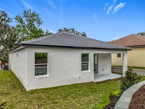 8 Forest Lane Eustis FL 32726