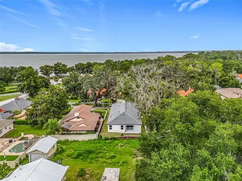 8 Forest Lane Eustis FL 32726