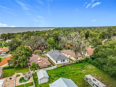 8 Forest Lane Eustis FL 32726