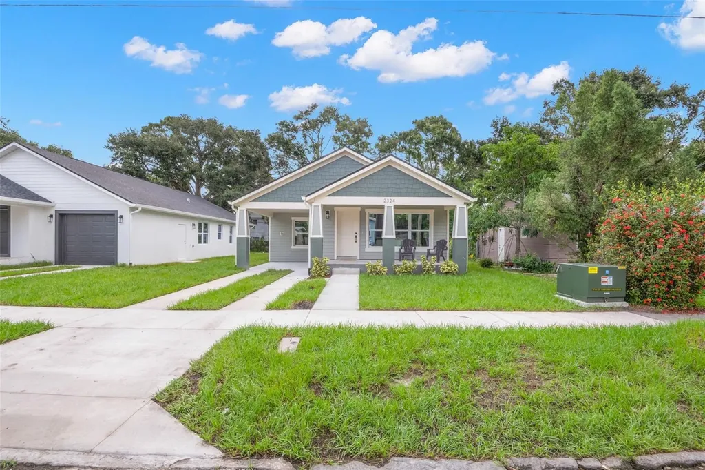 2324 13th Street S St Petersburg FL 33705