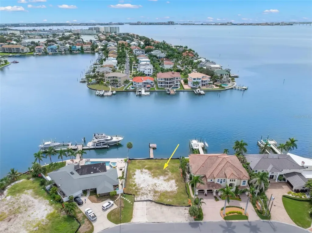 2000 Dolphin Boulevard S St Petersburg FL 33707