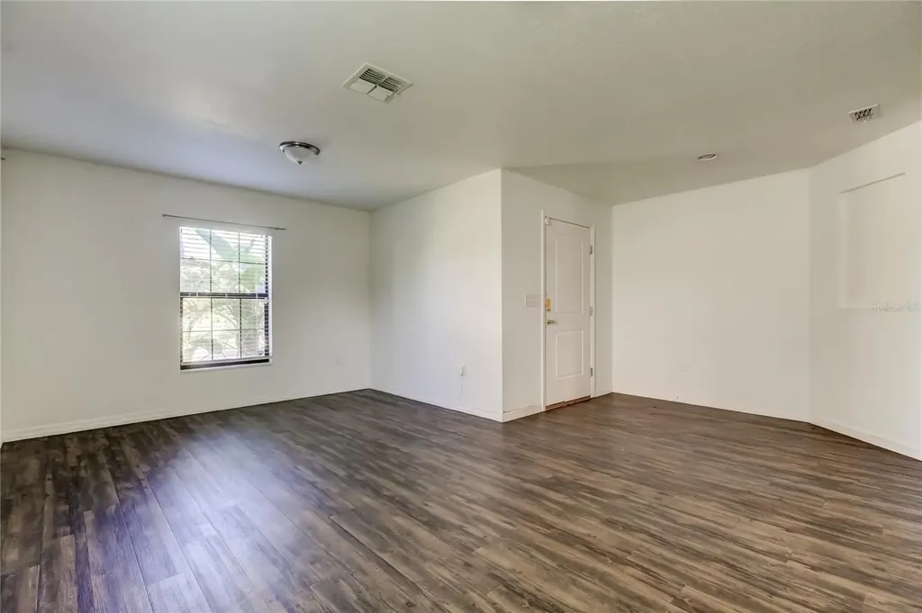 1739 Chatham Green Circle Ruskin FL 33570