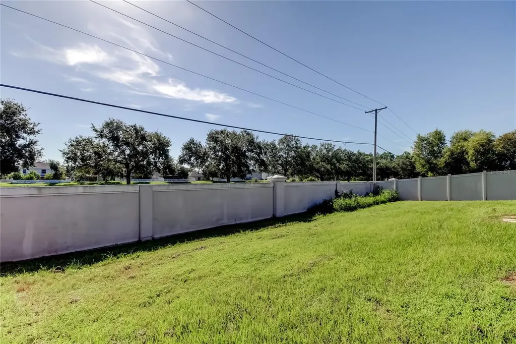 1739 Chatham Green Circle Ruskin FL 33570