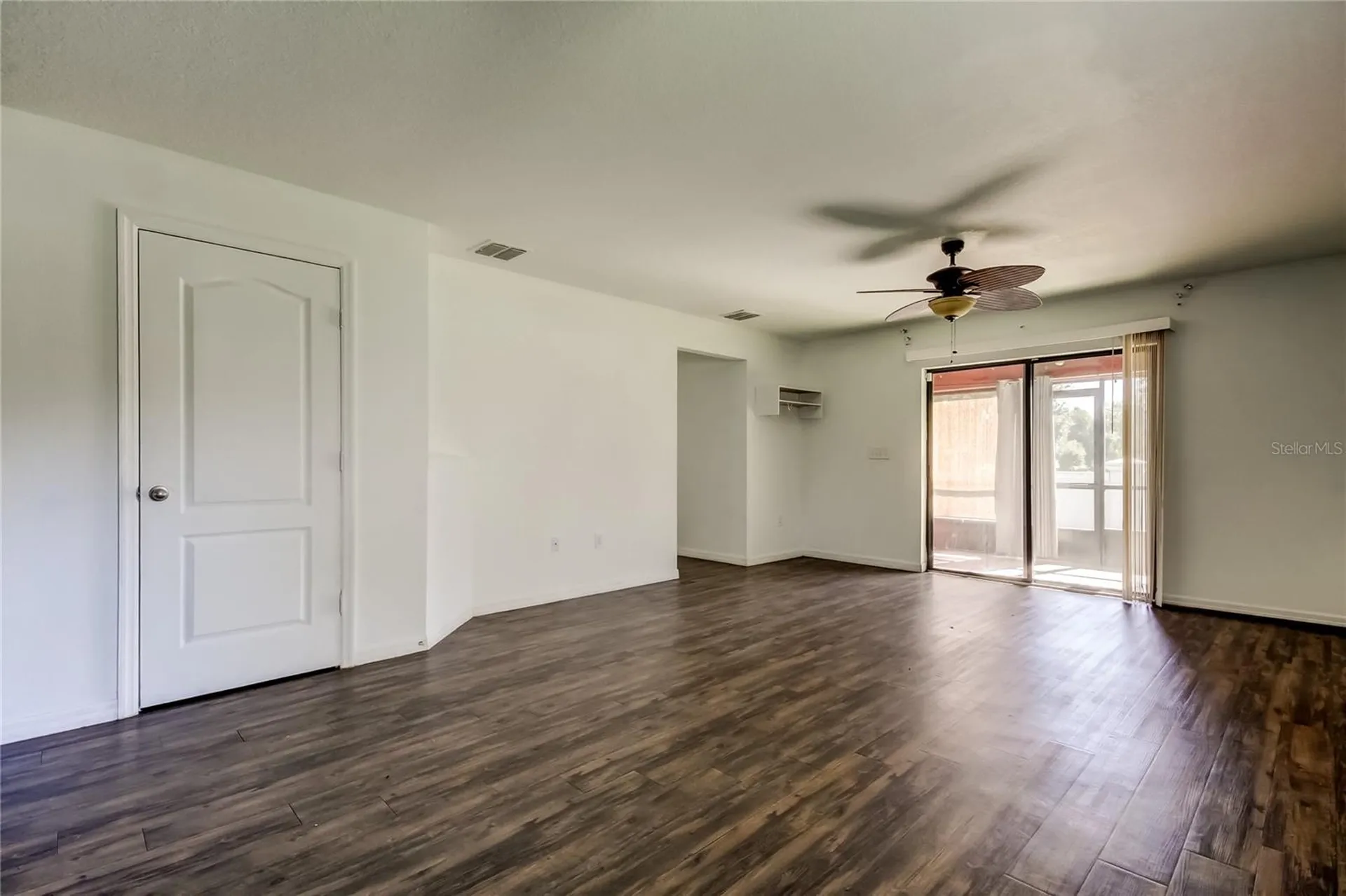 1739 Chatham Green Circle Ruskin FL 33570