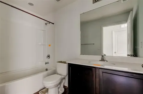 1739 Chatham Green Circle Ruskin FL 33570