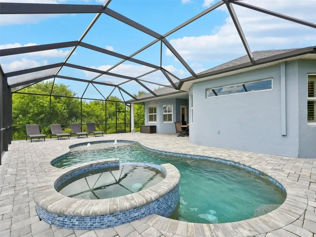 152 Spring Drive Rotonda West FL 33947