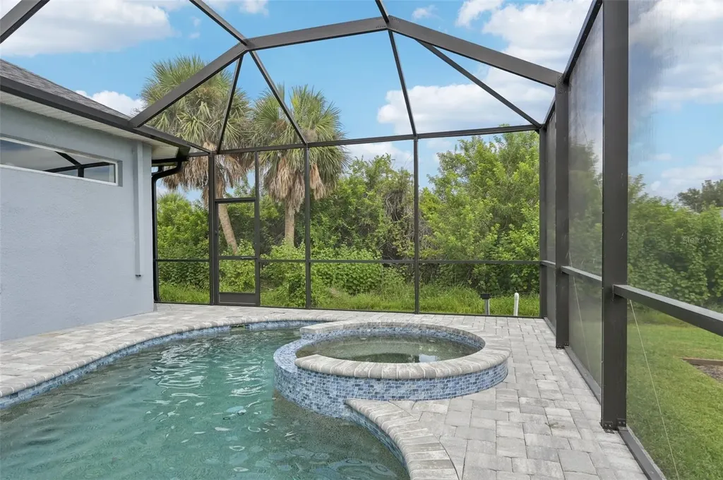 152 Spring Drive Rotonda West FL 33947
