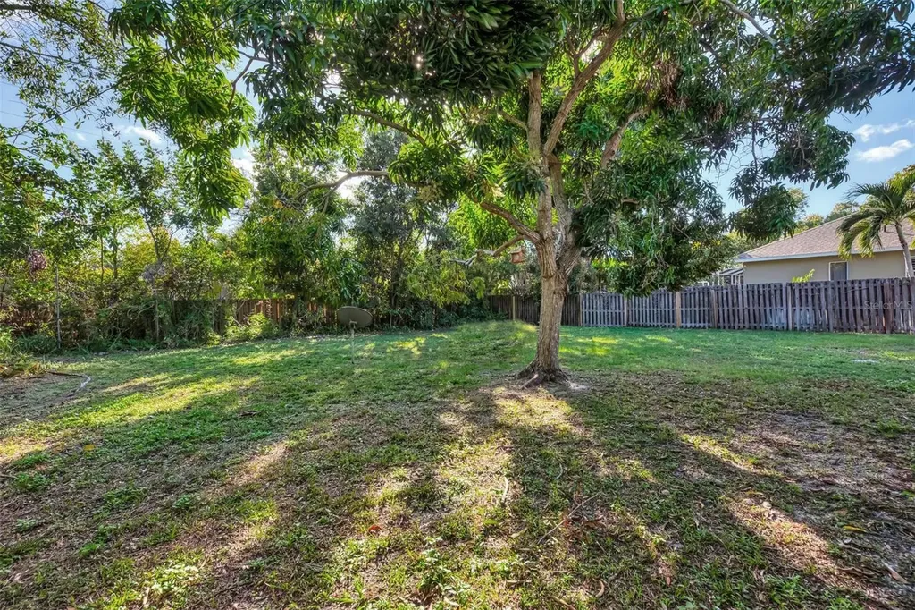 1726 Floyd Street Sarasota FL 34239