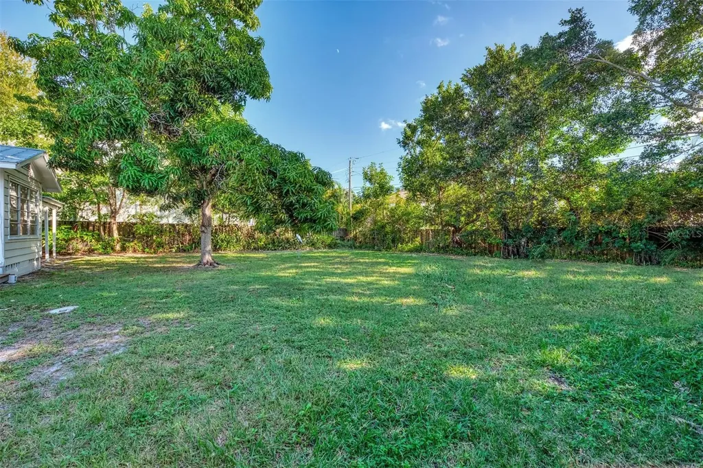 1726 Floyd Street Sarasota FL 34239