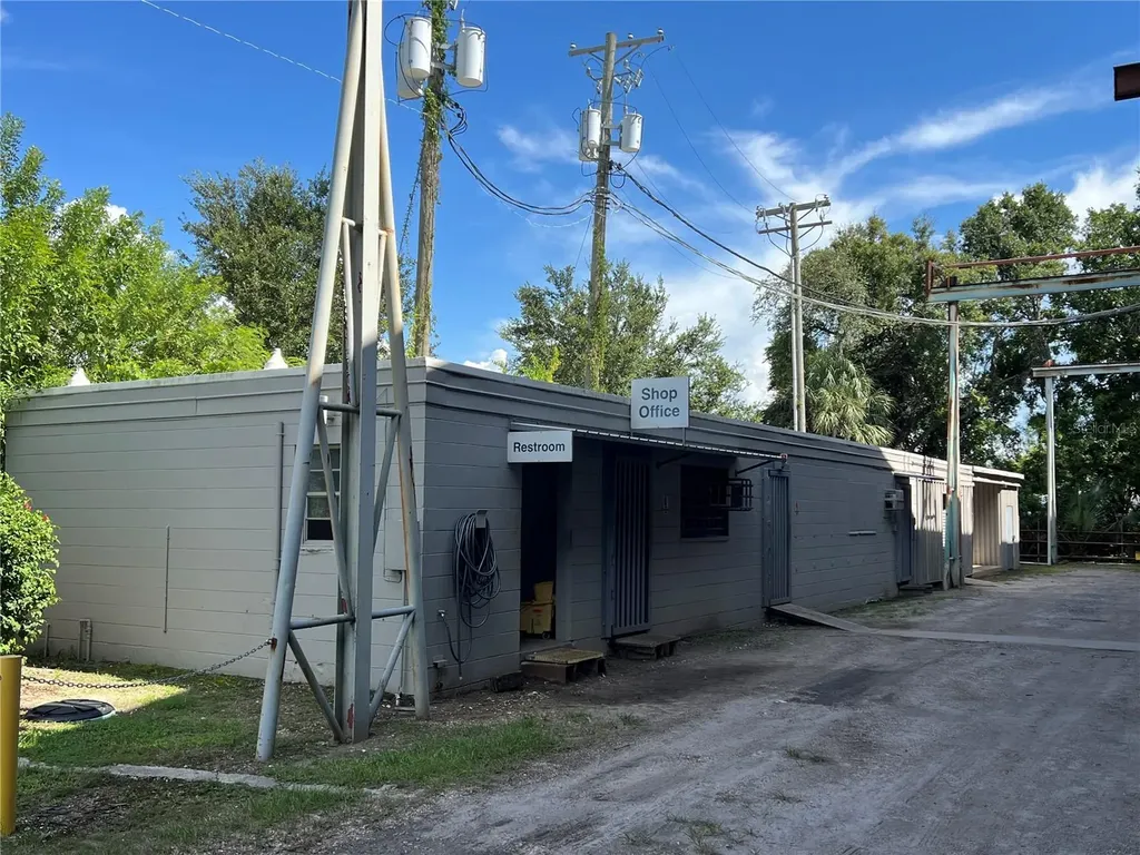 5101 24th Avenue S Tampa FL 33619