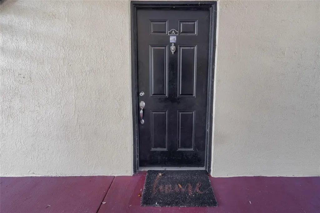 2041 Dixie Belle Drive Orlando FL 32812