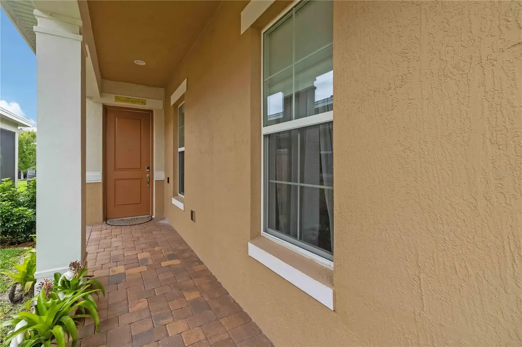 2585 Yellow Brick Road St Cloud FL 34772