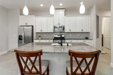 2585 Yellow Brick Road St Cloud FL 34772
