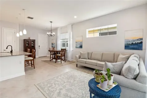 2585 Yellow Brick Road St Cloud FL 34772