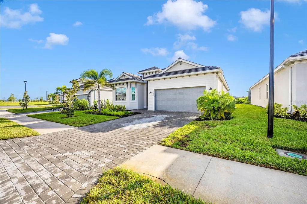 17662 Santorini Court Venice FL 34293