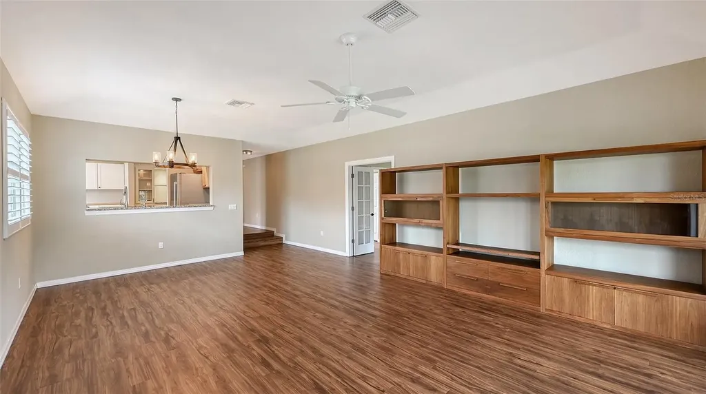 7340 Golf Pointe Circle Sarasota FL 34243