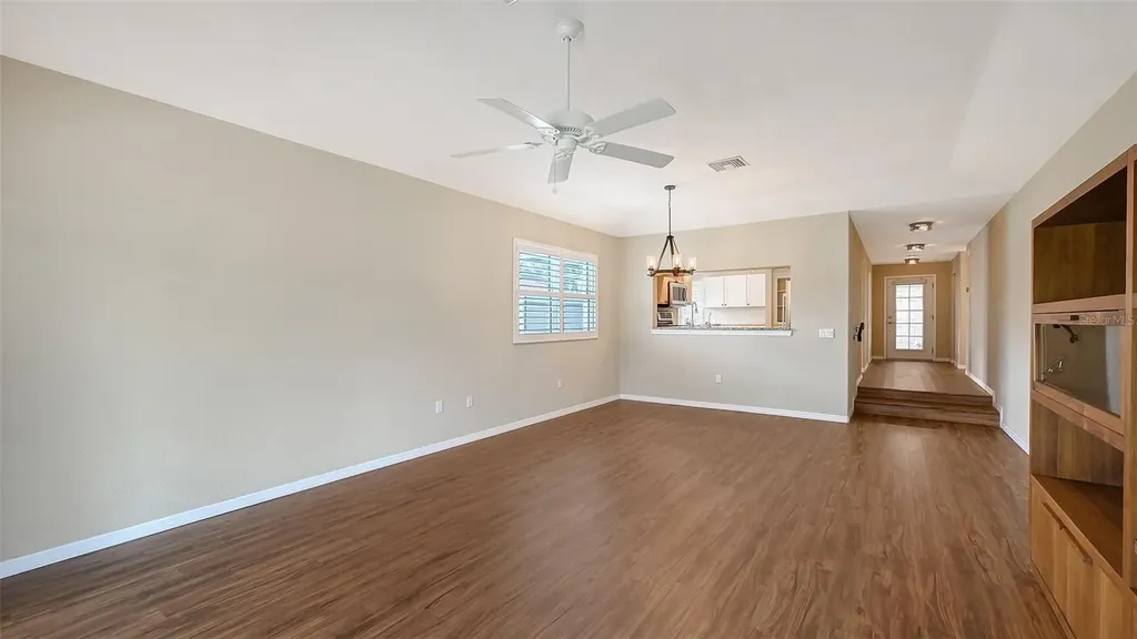 7340 Golf Pointe Circle Sarasota FL 34243