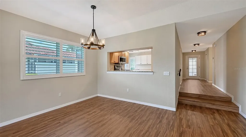 7340 Golf Pointe Circle Sarasota FL 34243