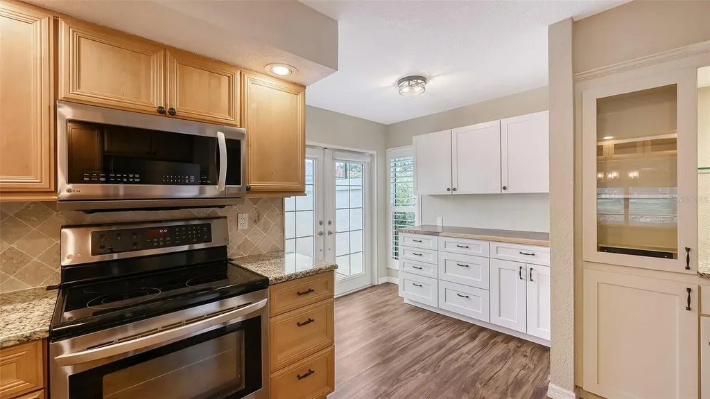 7340 Golf Pointe Circle Sarasota FL 34243