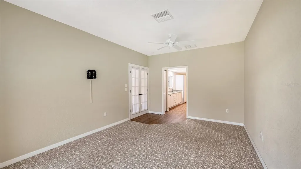 7340 Golf Pointe Circle Sarasota FL 34243