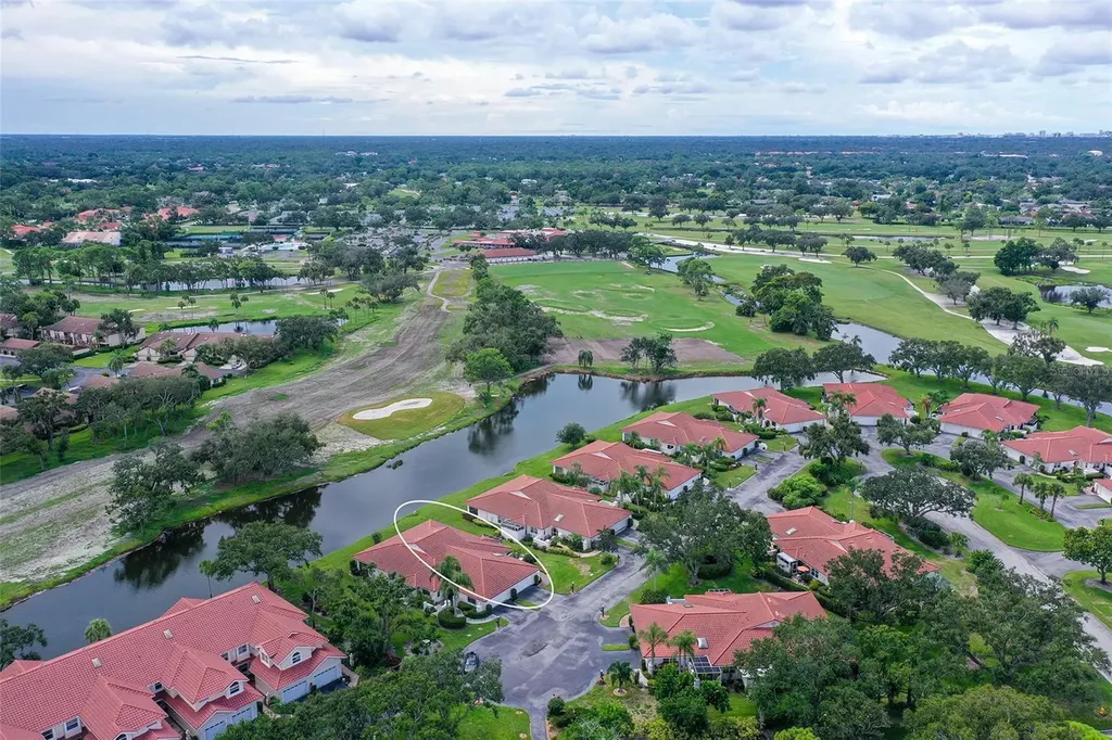 7340 Golf Pointe Circle Sarasota FL 34243
