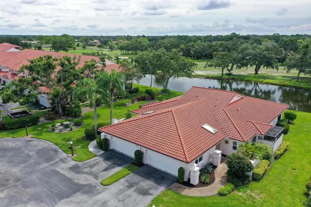 7340 Golf Pointe Circle Sarasota FL 34243