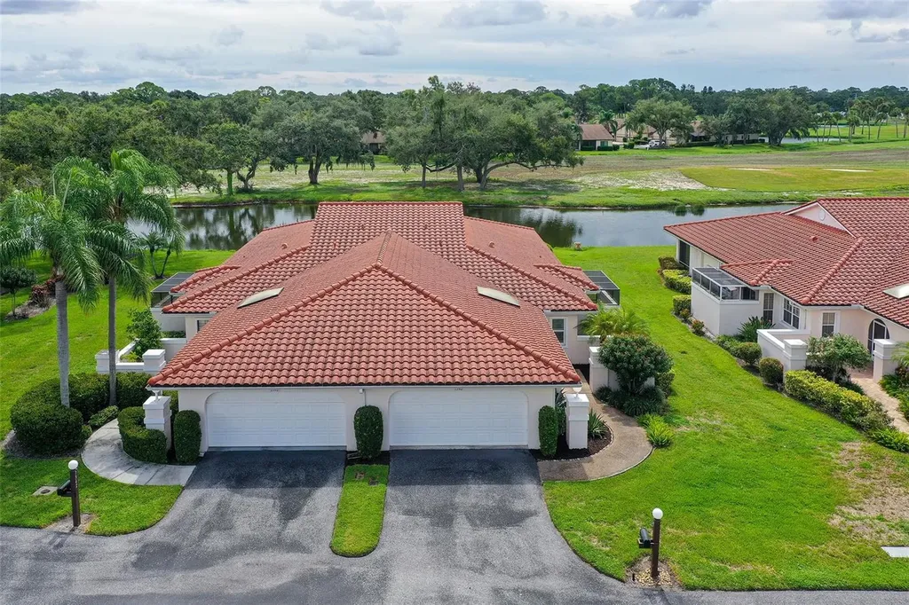 7340 Golf Pointe Circle Sarasota FL 34243