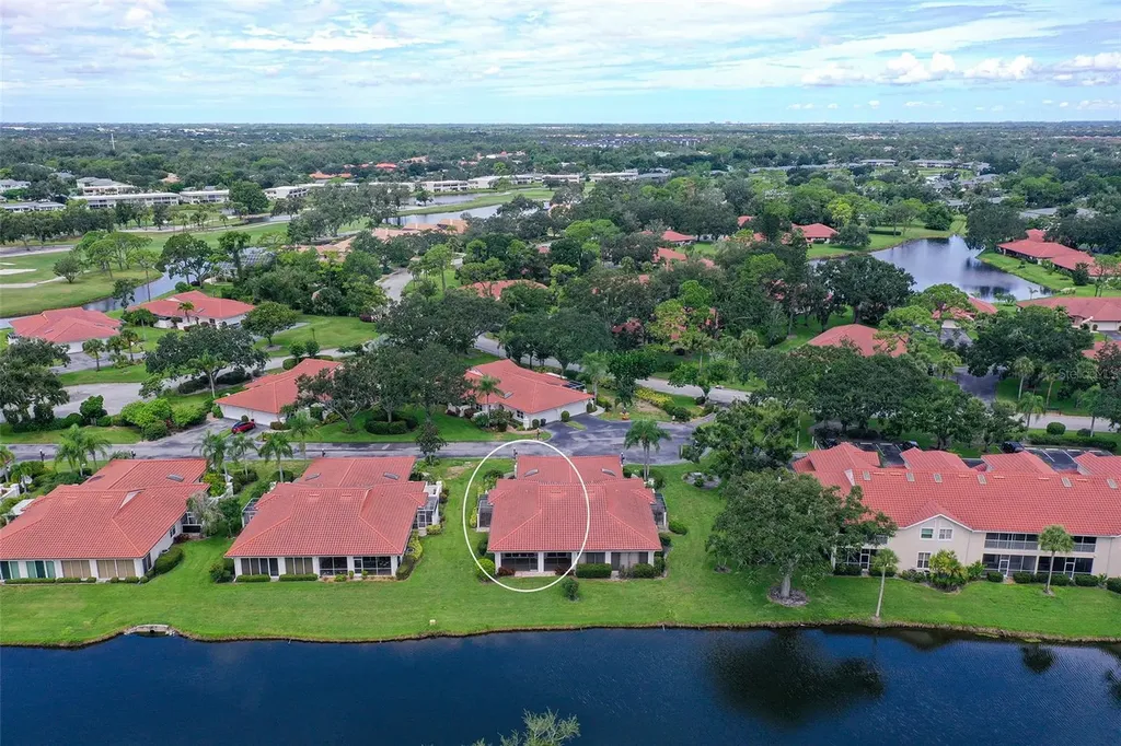 7340 Golf Pointe Circle Sarasota FL 34243