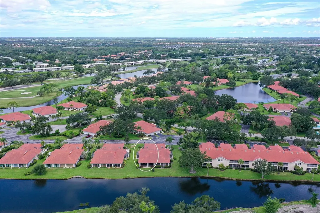 7340 Golf Pointe Circle Sarasota FL 34243