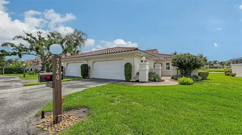 7340 Golf Pointe Circle Sarasota FL 34243