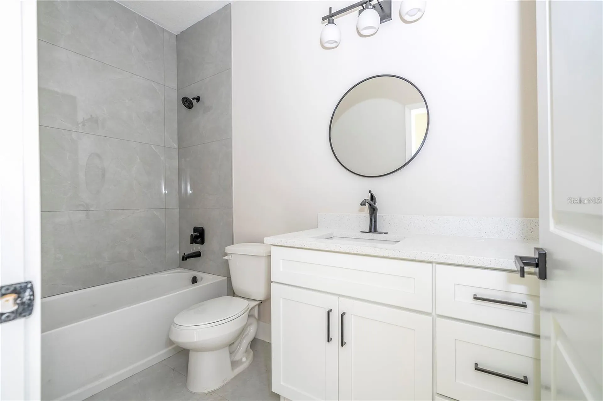 25 W 7th Street Apopka FL 32703