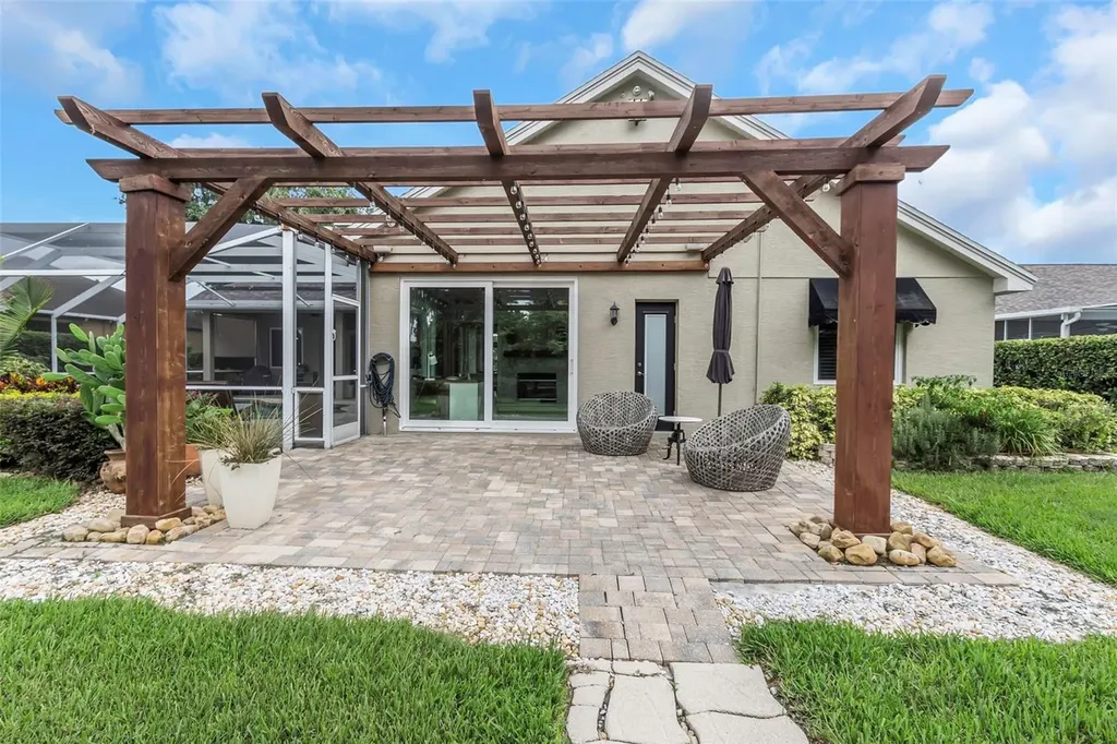 1402 Wyndham Lakes Drive Odessa FL 33556