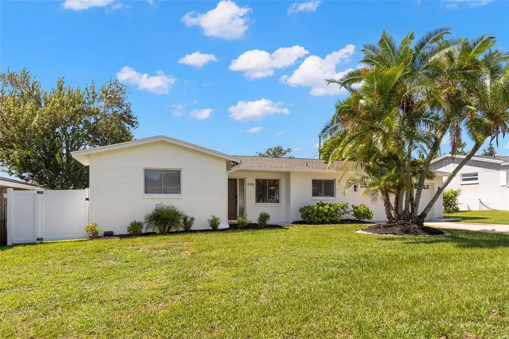 3488 Shady Bluffs Drive Largo FL 33770
